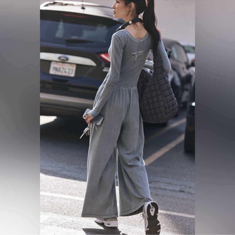 Hot Shot Wide Leg Onesie - Picture 3 of 5